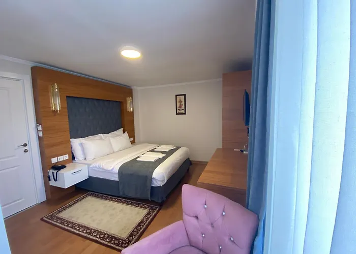 Отель Spinel - Old