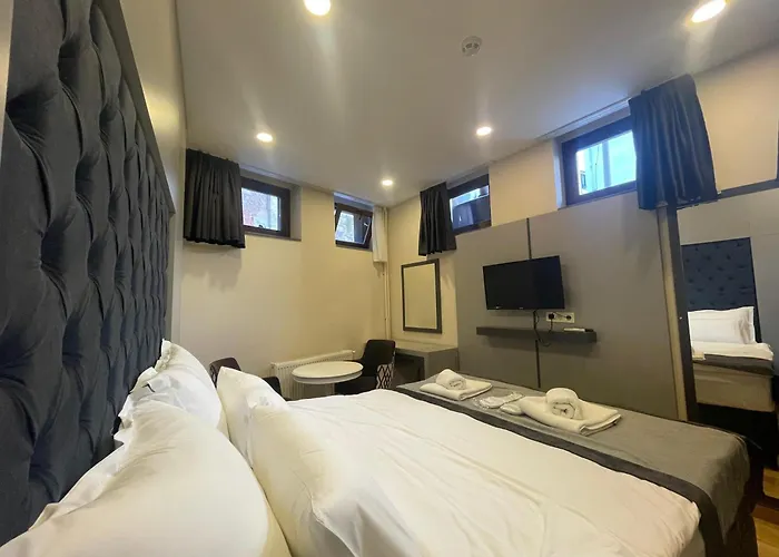 Spinel - Old Отель Стамбул