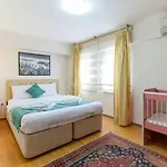Spinel - Old Hotel
