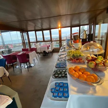 Spinel - Old Hotel Istanbul