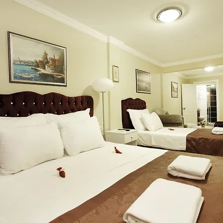 Spinel - Old Hotell 3*