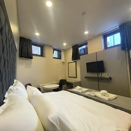 Spinel - Old Szálloda Isztambul