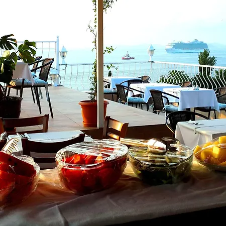 Spinel - Old Szálloda Isztambul