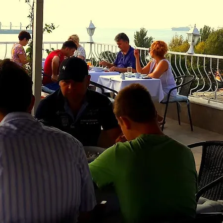 Spinel - Old Hotel 3*