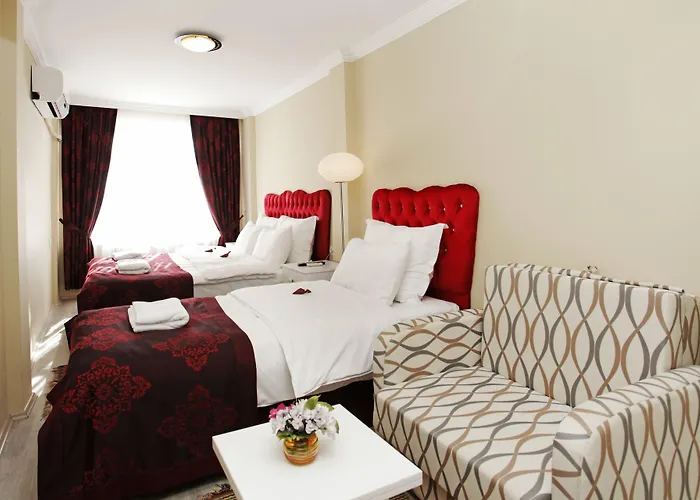 Spinel Hotel 3*